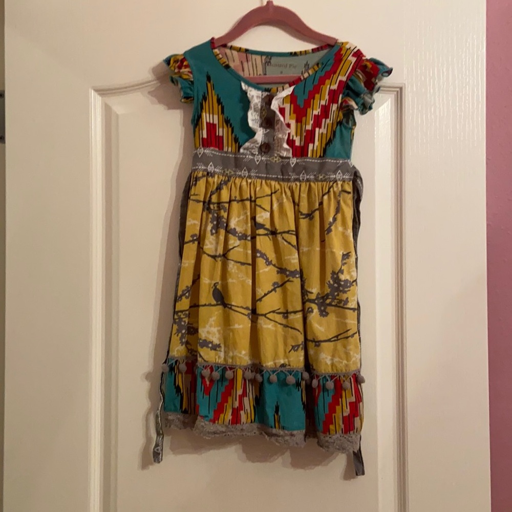 Boutique dress SZ 4 great condition